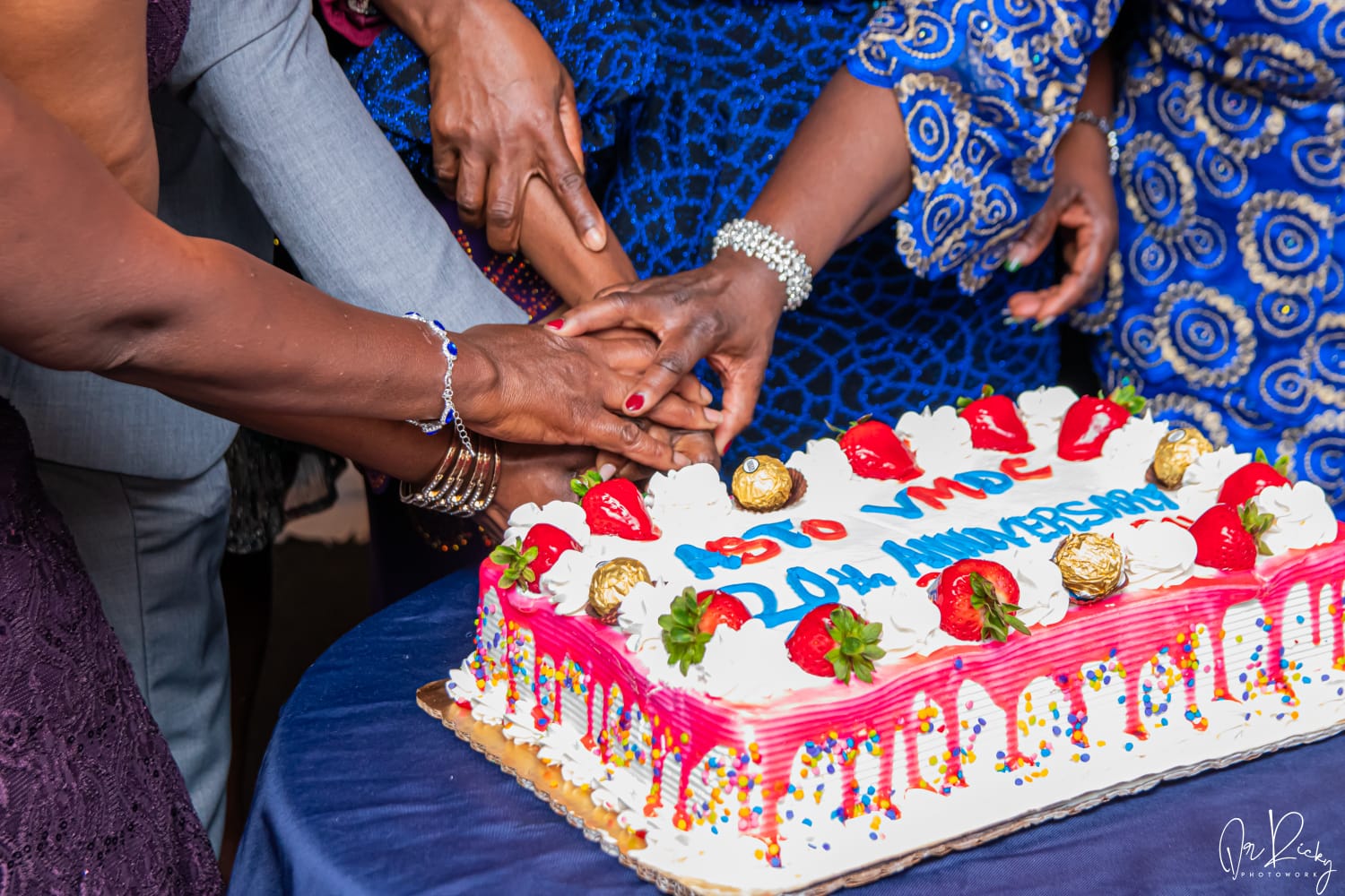 Close-up of the 20th anniversary cake